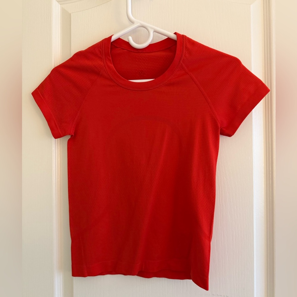SOLD Lululemon Swiftly Tech Short-Sleeve Shirt